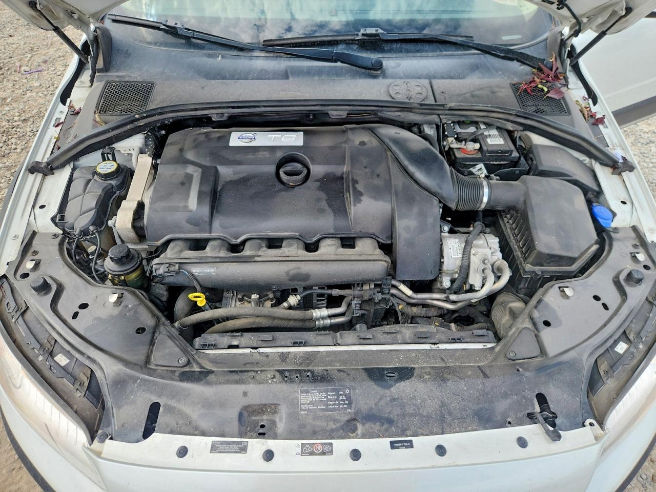 2015 VOLVO XC70