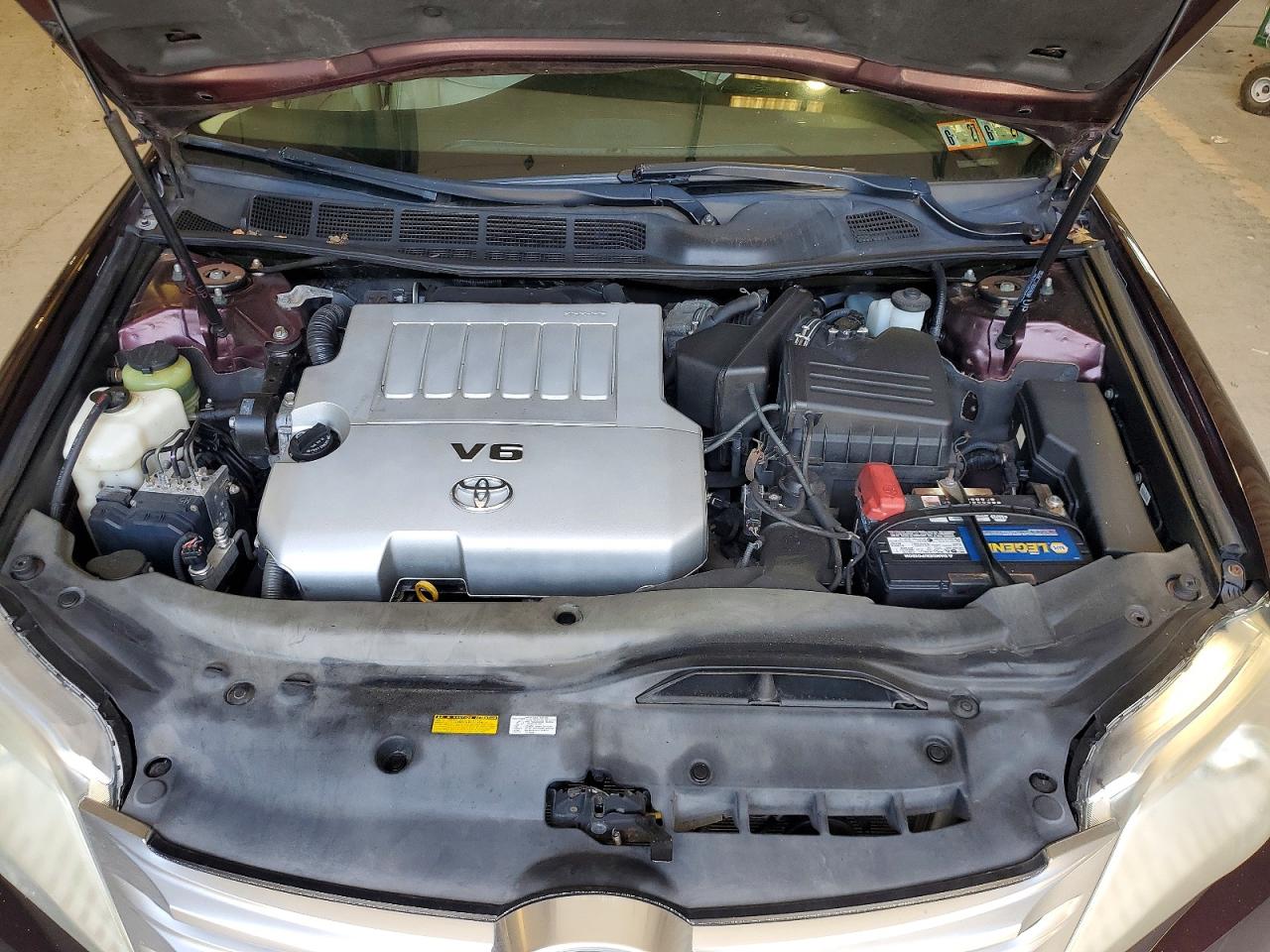 2012 TOYOTA AVALON