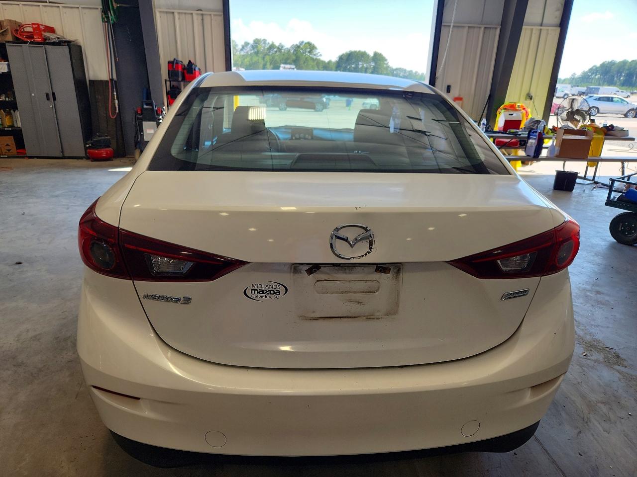 2016 MAZDA 3