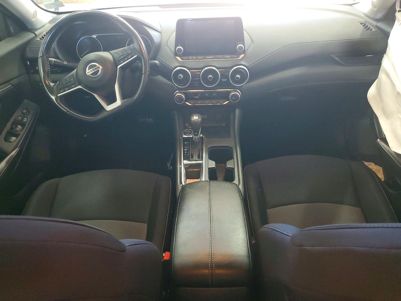 2022 NISSAN SENTRA