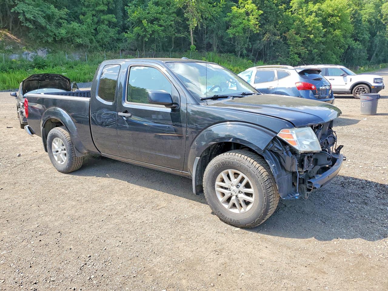 2016 NISSAN FRONTIER