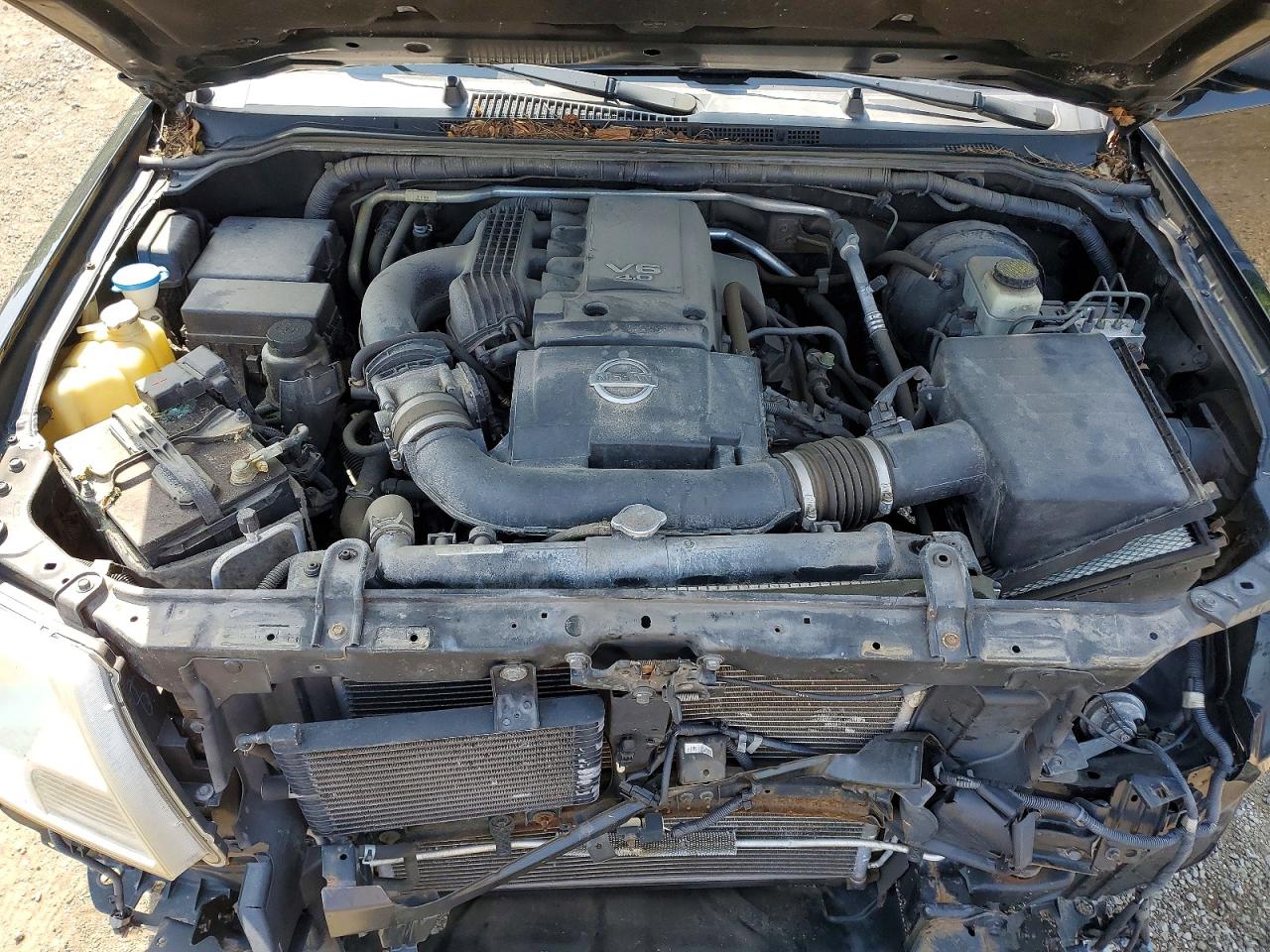 2016 NISSAN FRONTIER