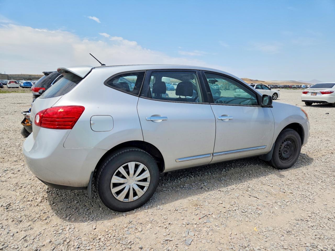 2012 NISSAN ROGUE