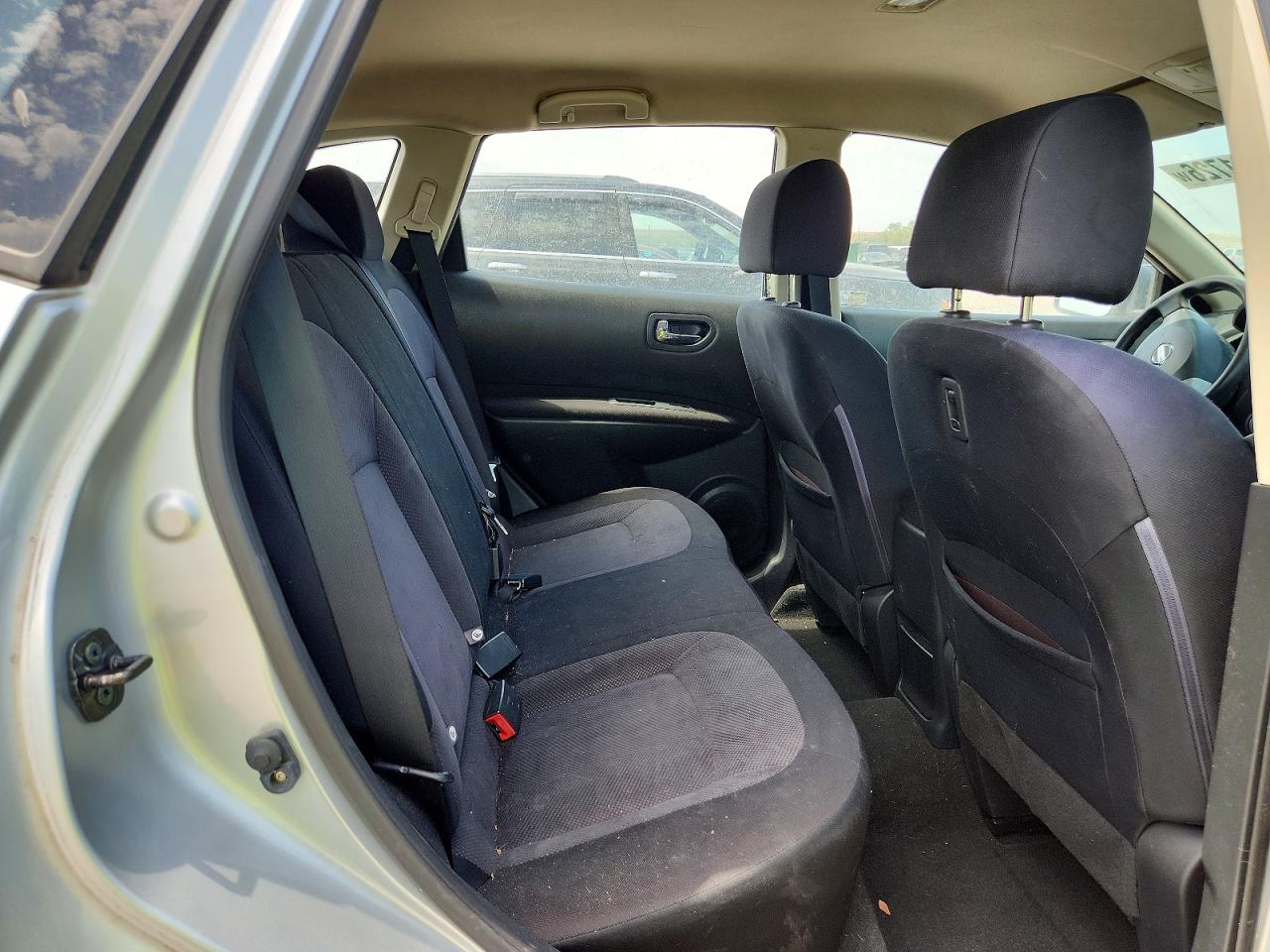 2012 NISSAN ROGUE