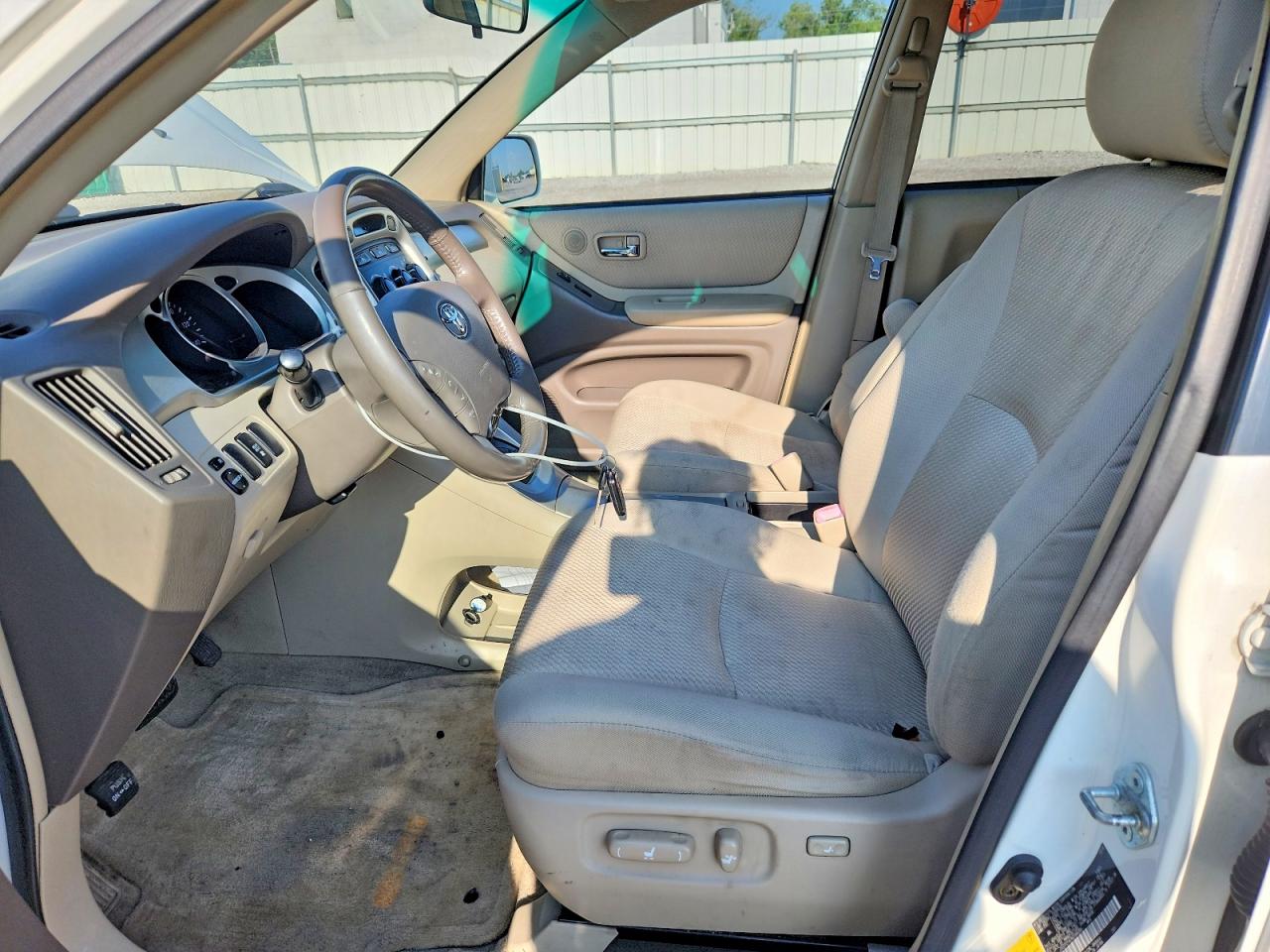 2006 TOYOTA HIGHLANDER