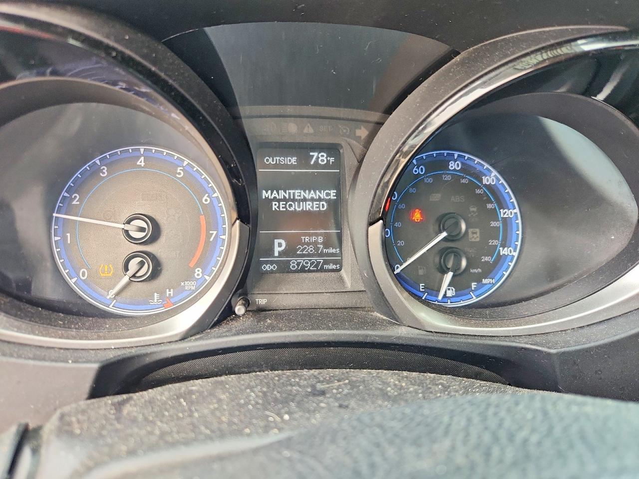 2015 TOYOTA COROLLA
