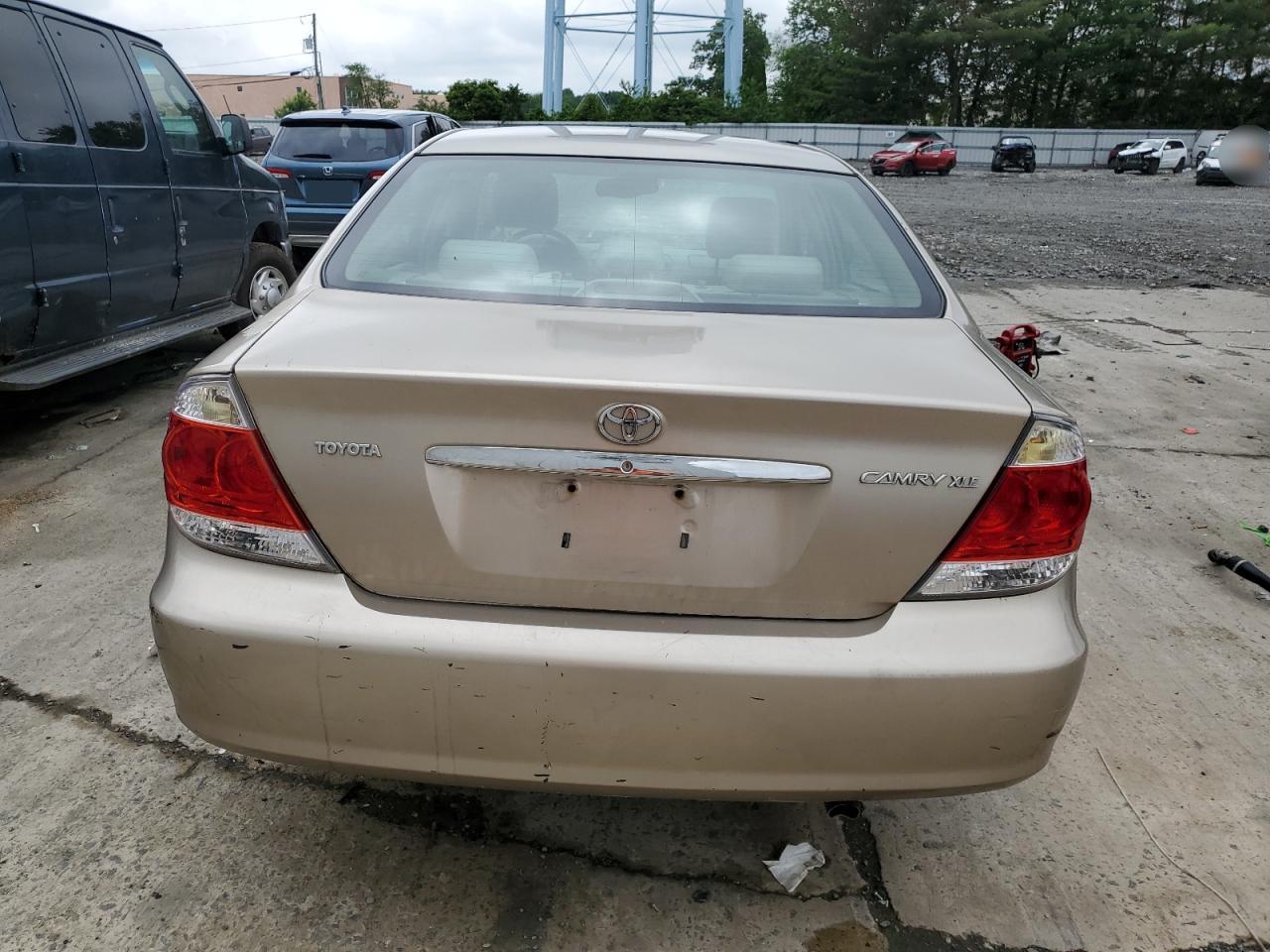 2005 TOYOTA CAMRY