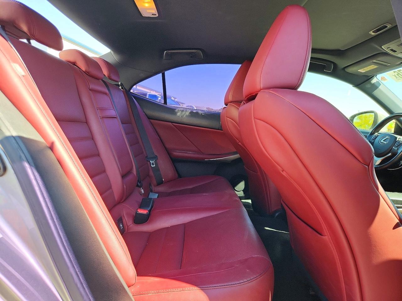 2015 LEXUS IS