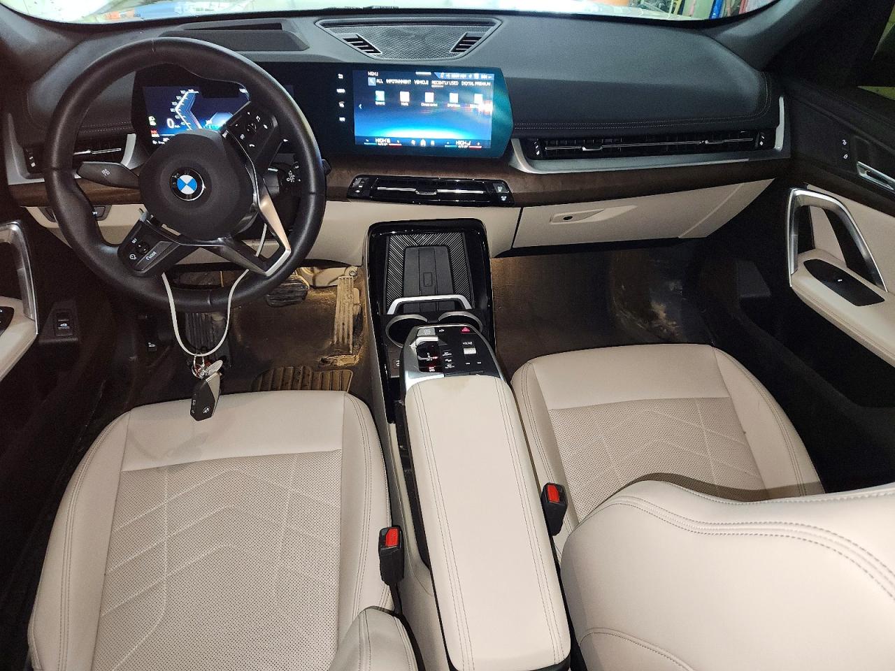 2024 BMW X1