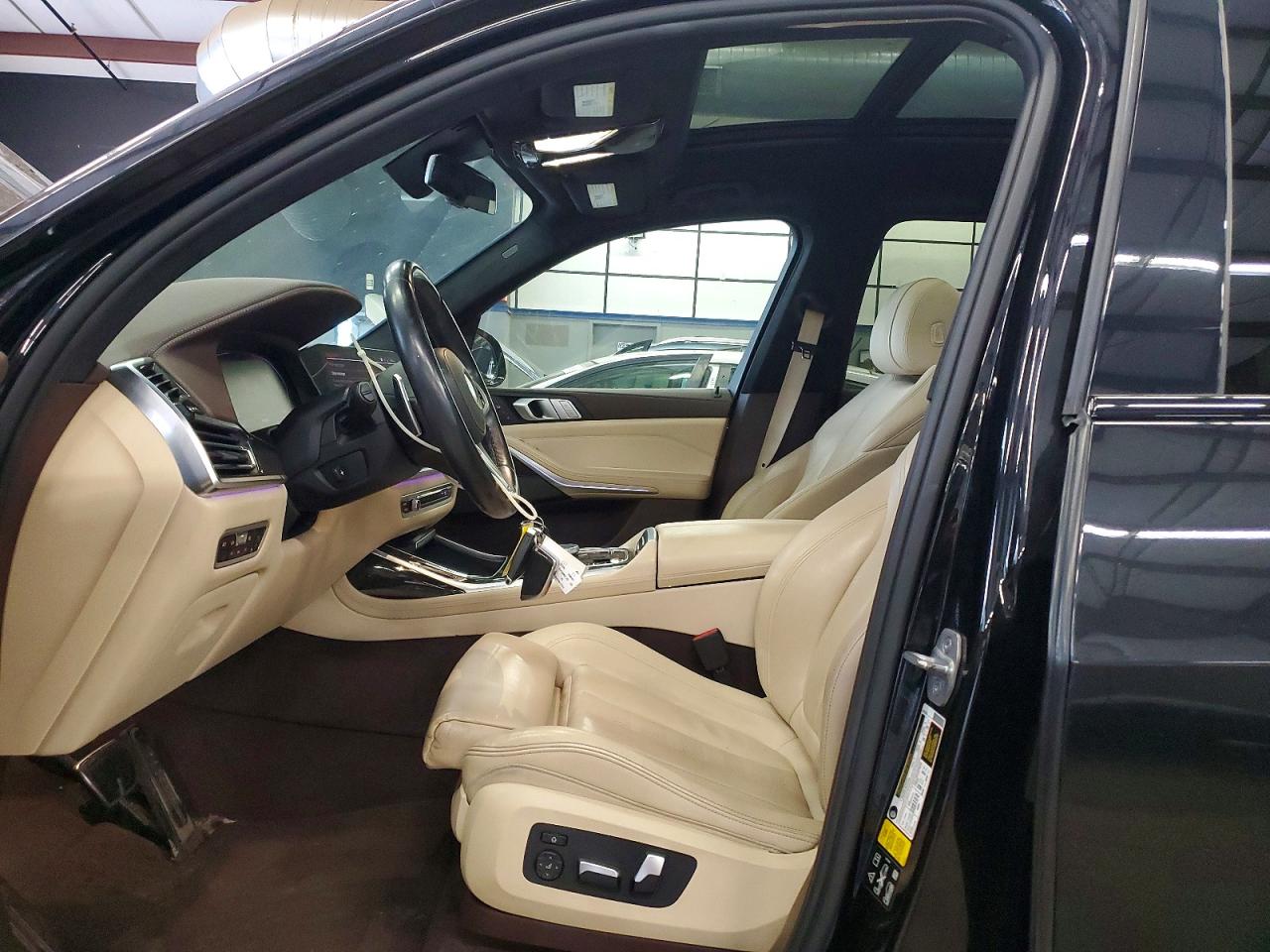 2019 BMW X7