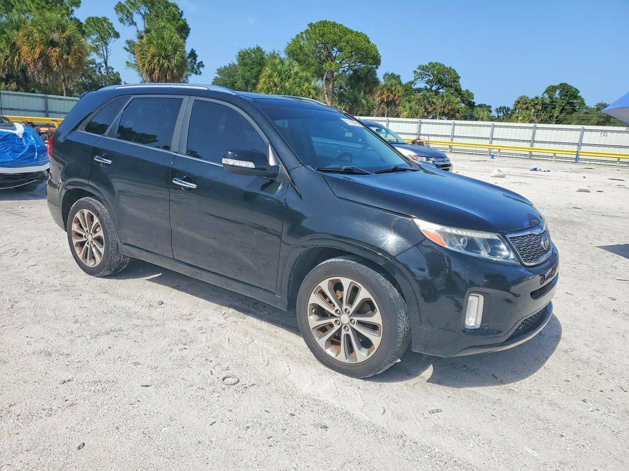 2014 KIA SORENTO