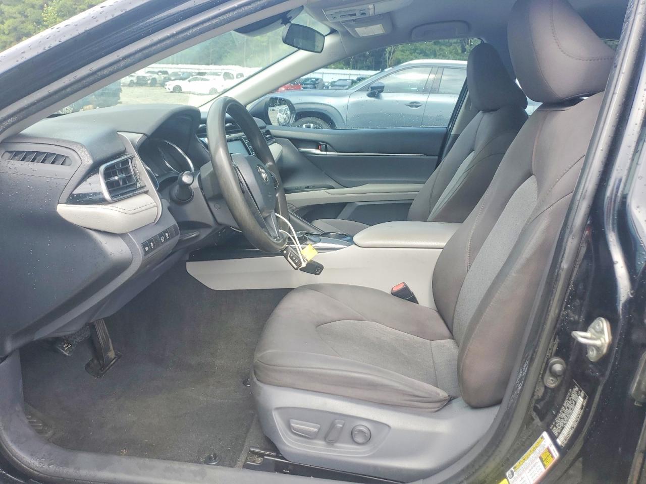 2019 TOYOTA CAMRY