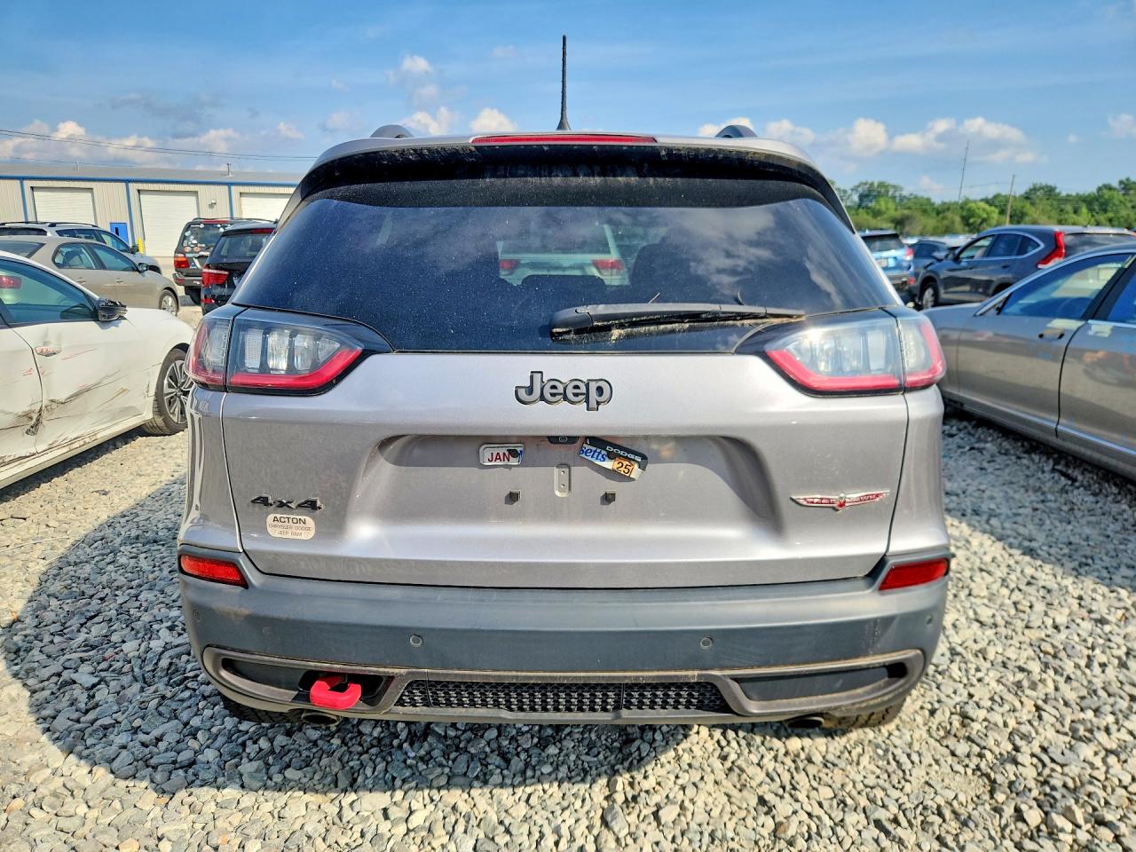 2019 JEEP CHEROKEE