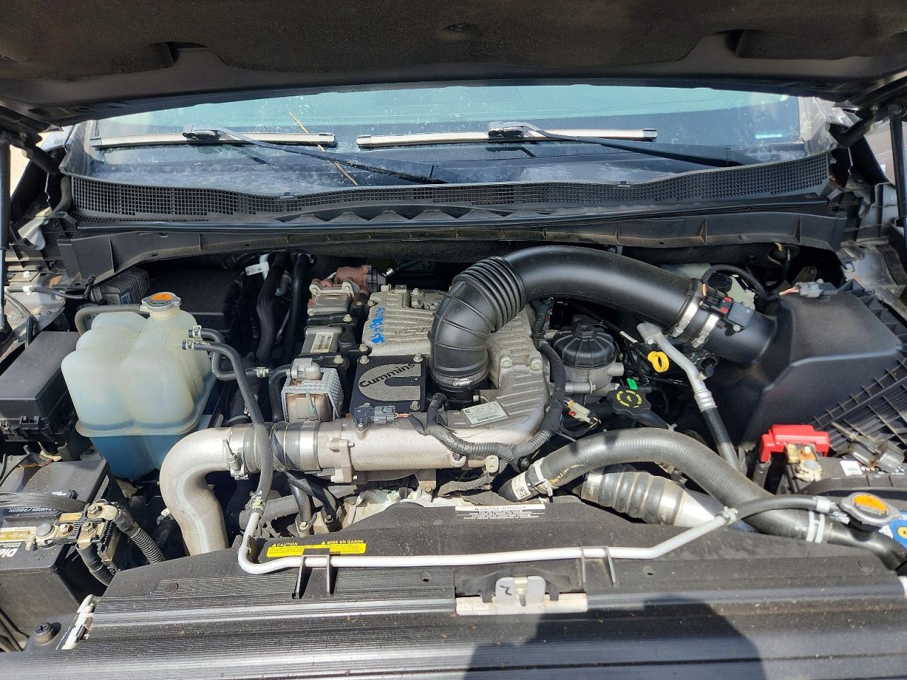 2016 NISSAN TITAN