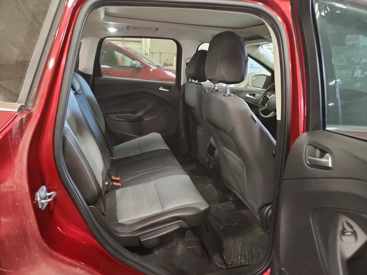 2016 FORD ESCAPE