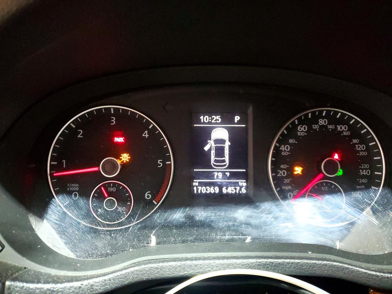 2013 VOLKSWAGEN PASSAT
