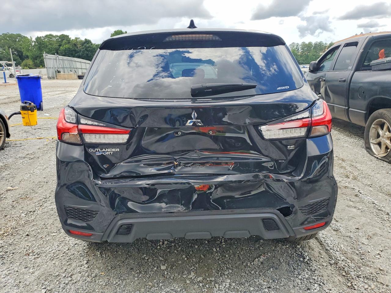 2026 MITSUBISHI OUTLANDER
