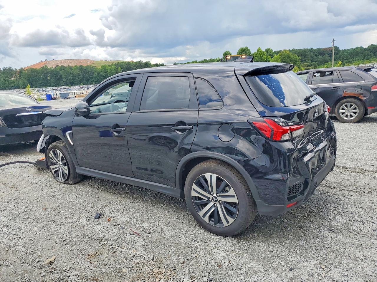 2026 MITSUBISHI OUTLANDER