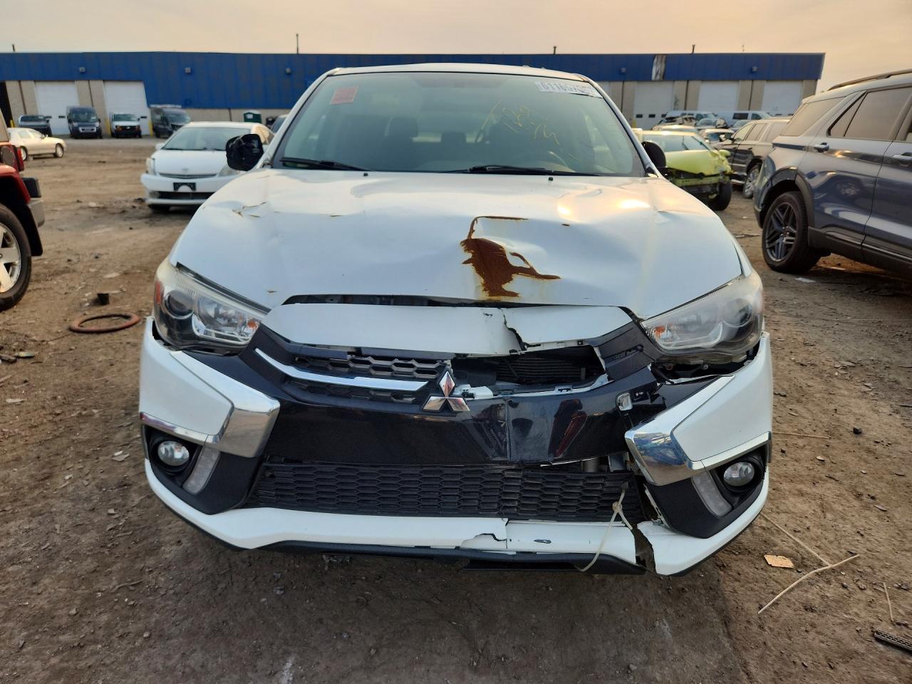 2019 MITSUBISHI OUTLANDER