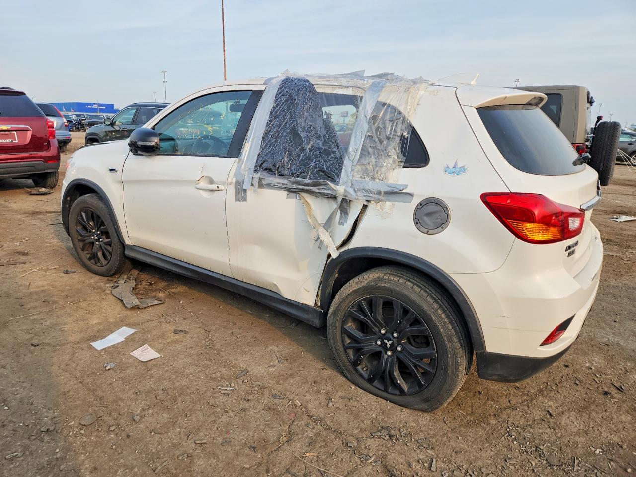 2019 MITSUBISHI OUTLANDER