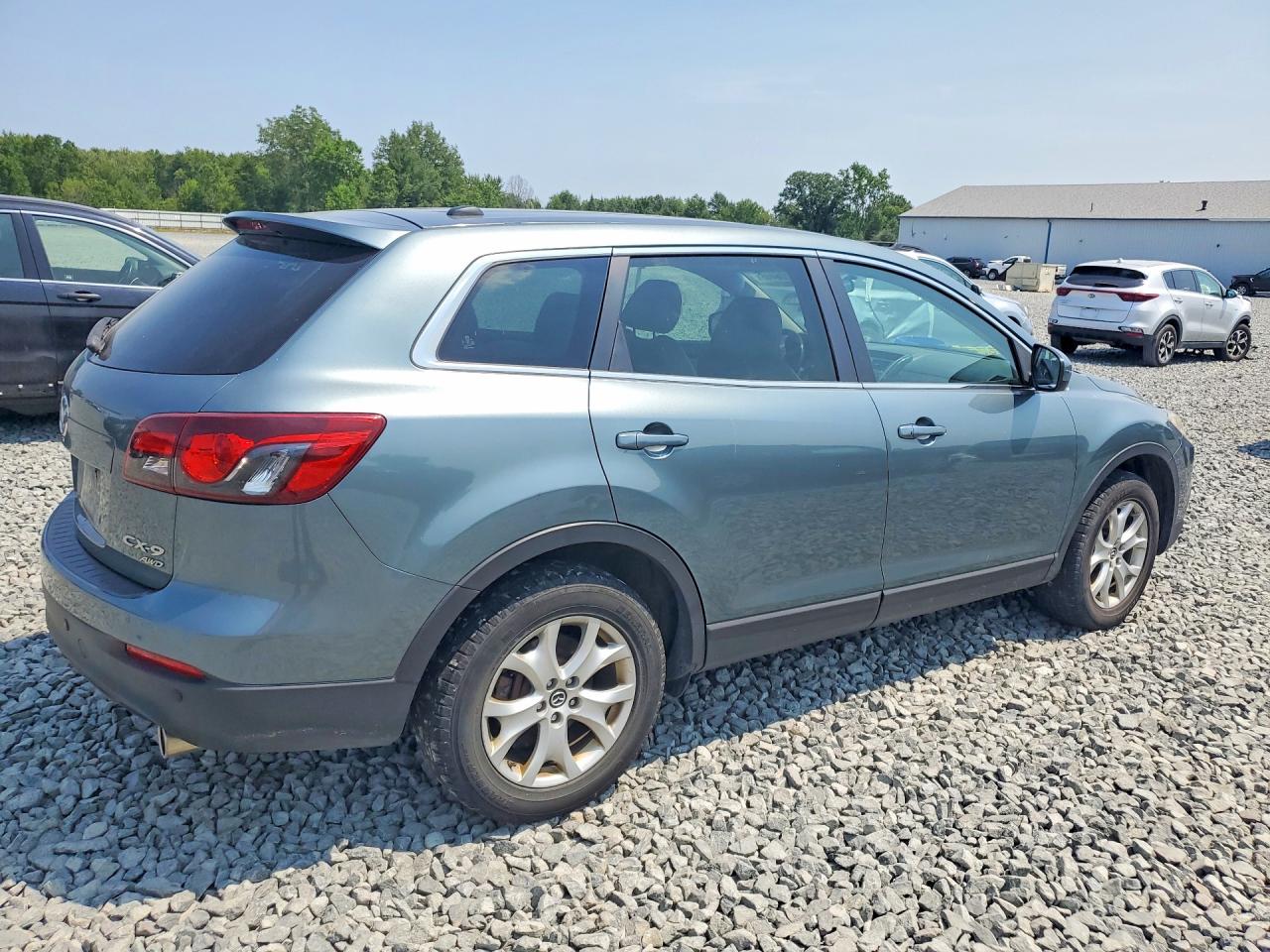 2013 MAZDA CX-9