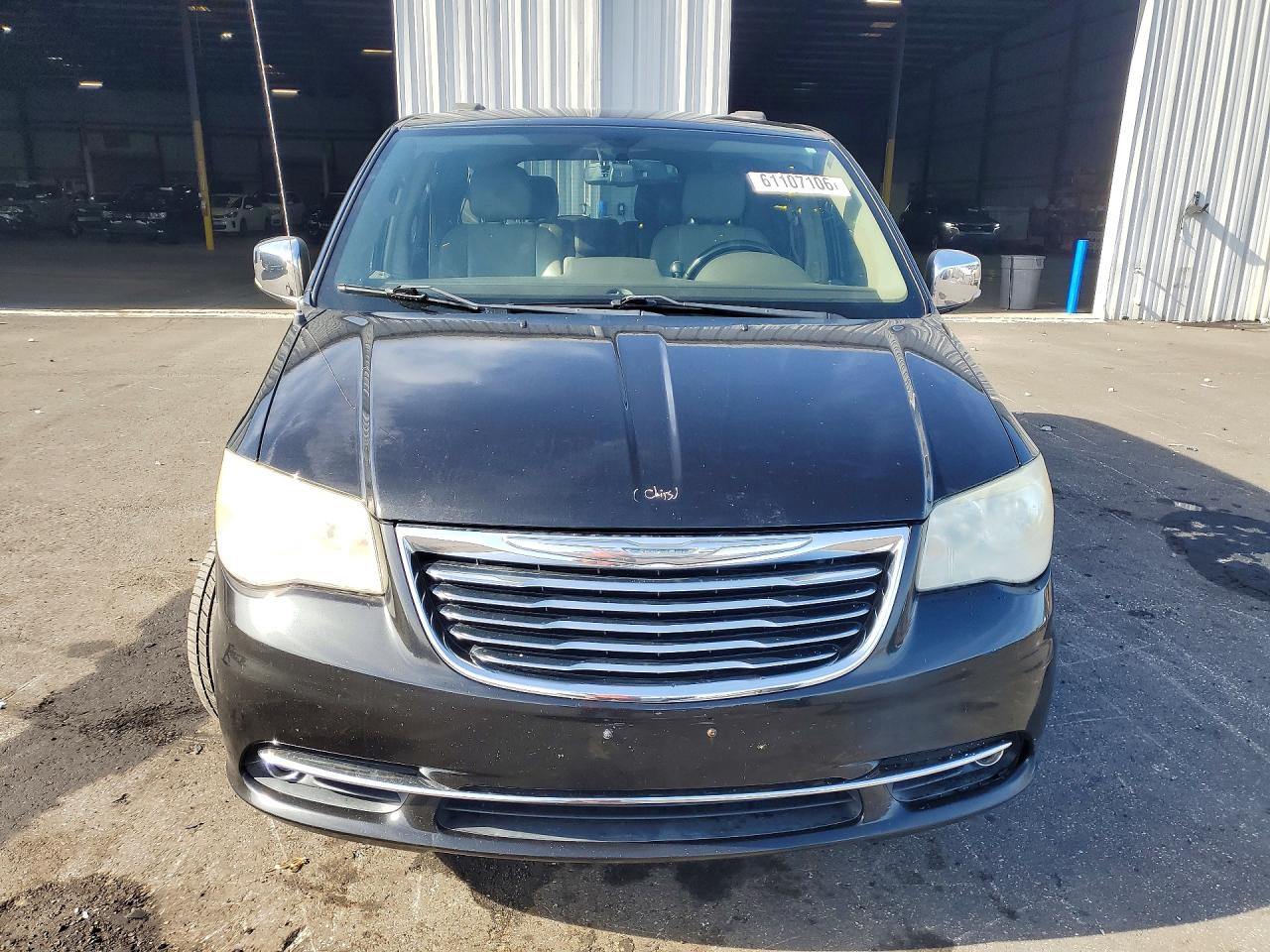 2012 CHRYSLER MINIVAN