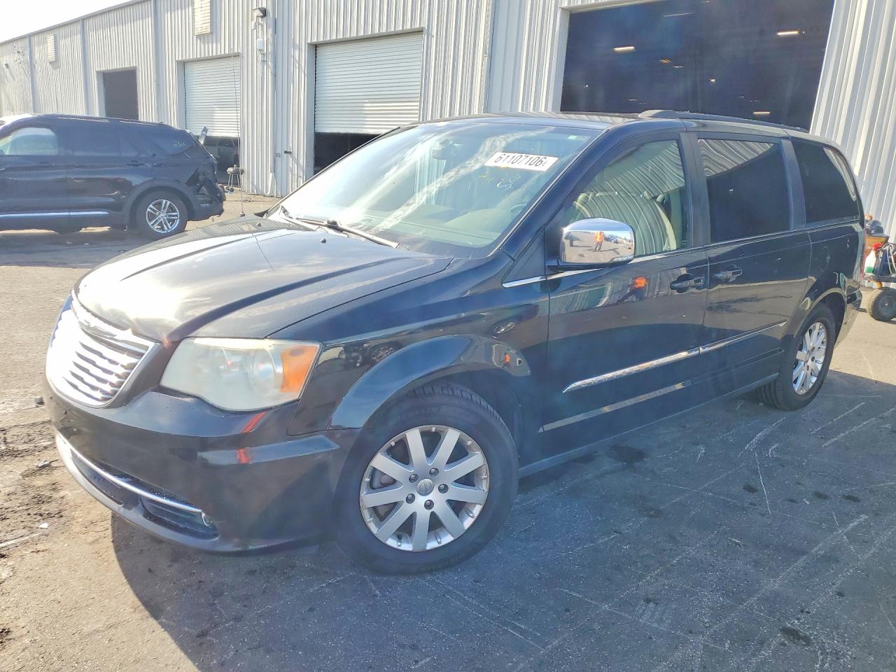2012 CHRYSLER MINIVAN