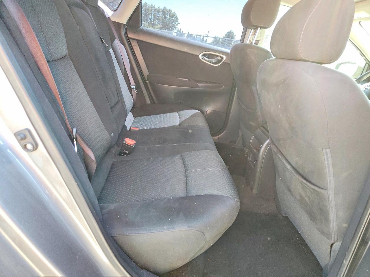 2015 NISSAN SENTRA