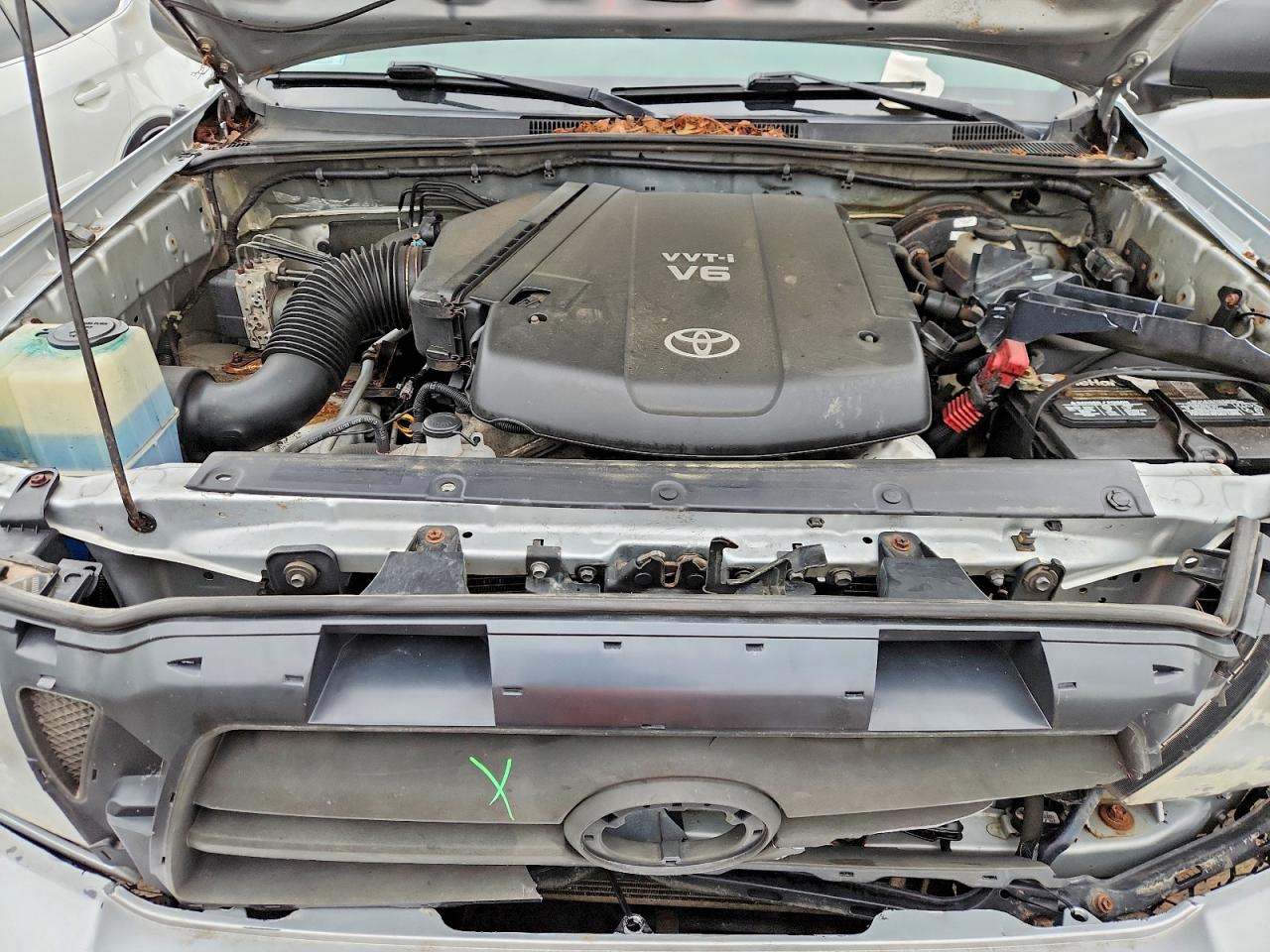 2010 TOYOTA TACOMA