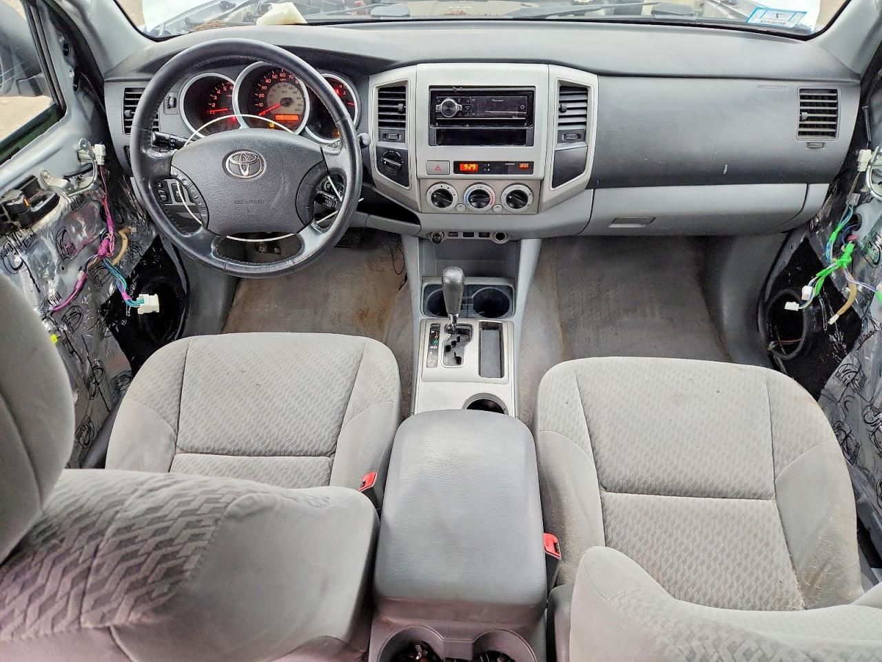 2010 TOYOTA TACOMA