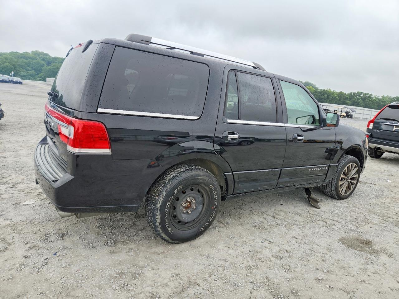 2017 LINCOLN NAVIGATOR