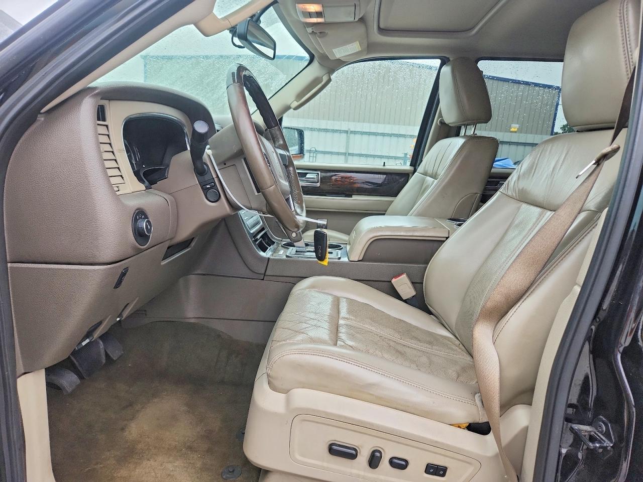 2017 LINCOLN NAVIGATOR