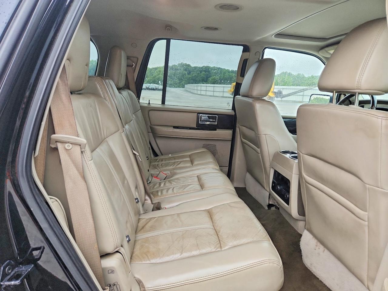 2017 LINCOLN NAVIGATOR