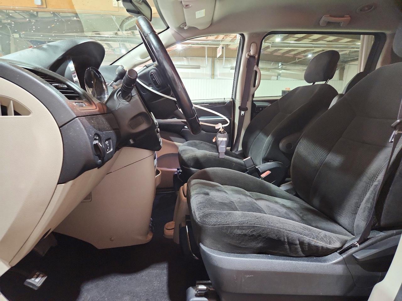 2016 DODGE CARAVAN