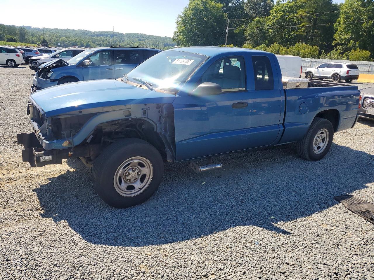2005 DODGE DAKOTA