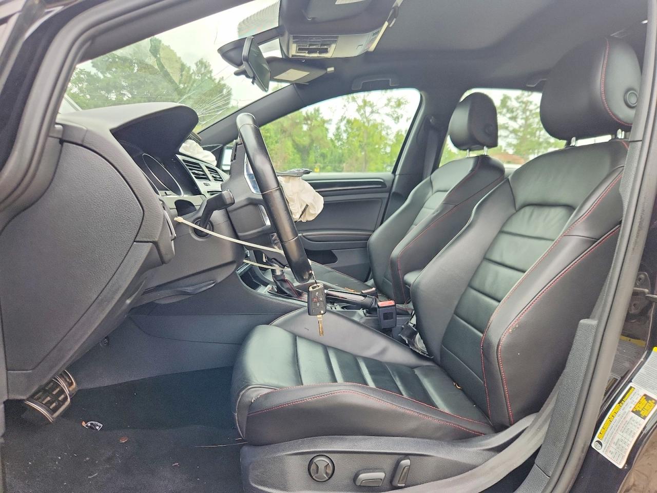 2015 VOLKSWAGEN GTI