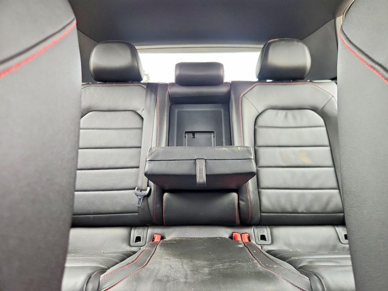 2015 VOLKSWAGEN GTI