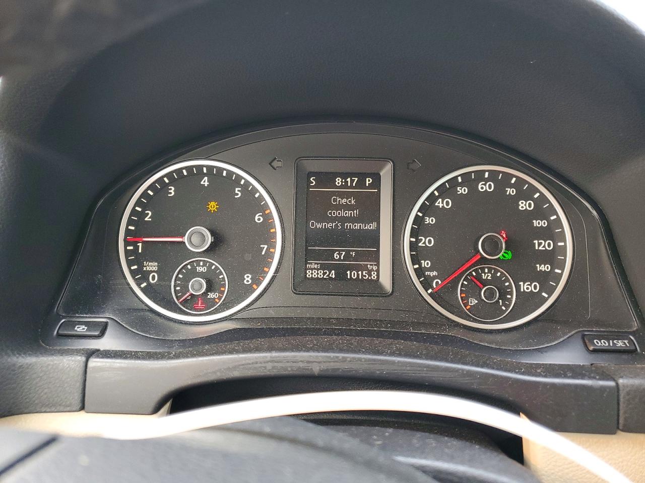 2011 VOLKSWAGEN TIGUAN
