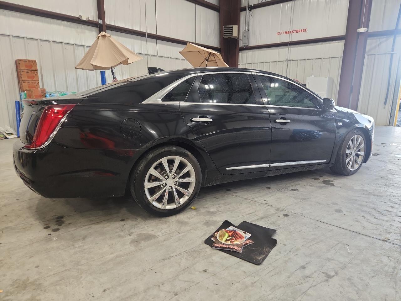 2018 CADILLAC XTS