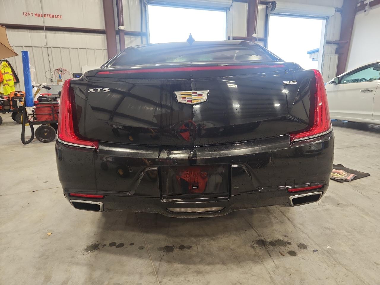 2018 CADILLAC XTS