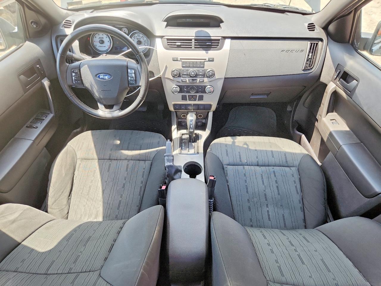 2009 FORD FOCUS