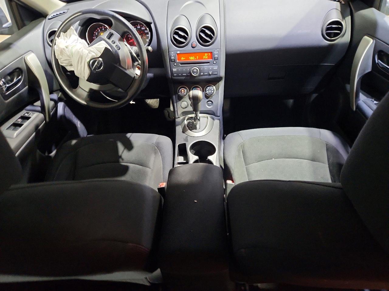2010 NISSAN ROGUE