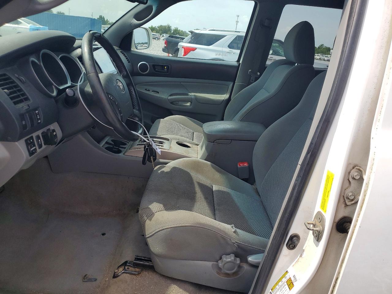 2010 TOYOTA TACOMA