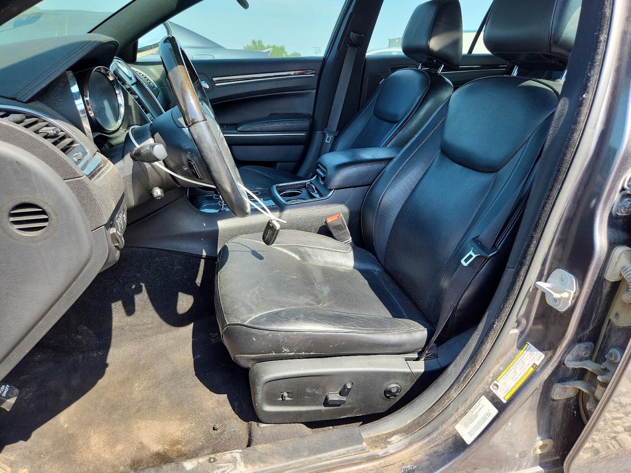 2013 CHRYSLER 300