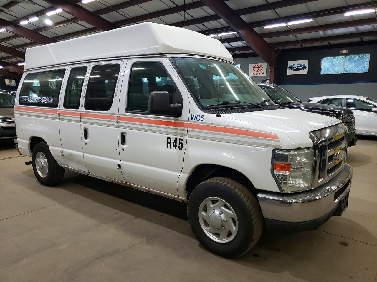 2014 FORD ECONOLINE