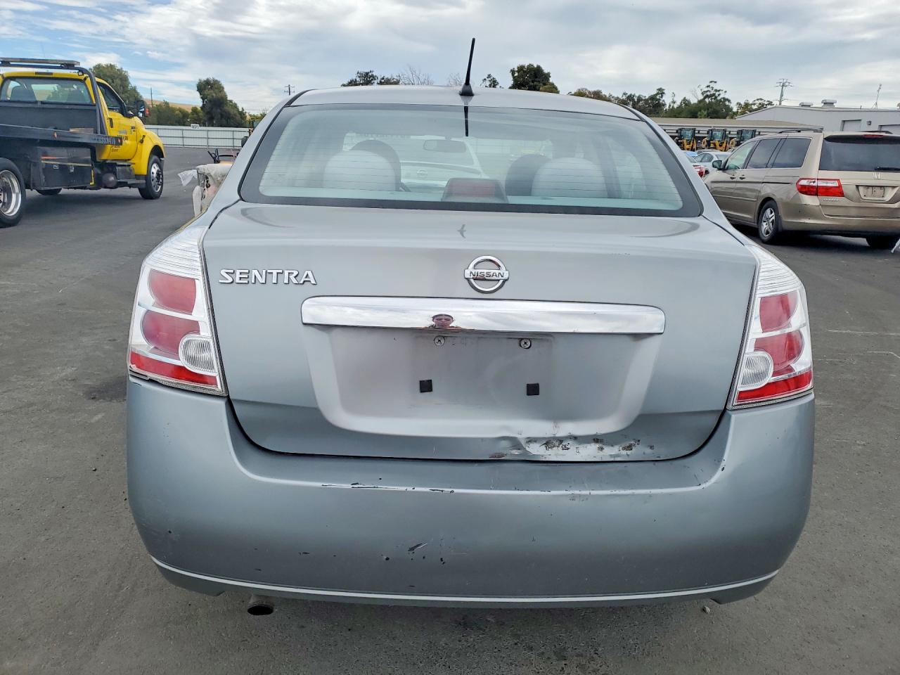 2010 NISSAN SENTRA