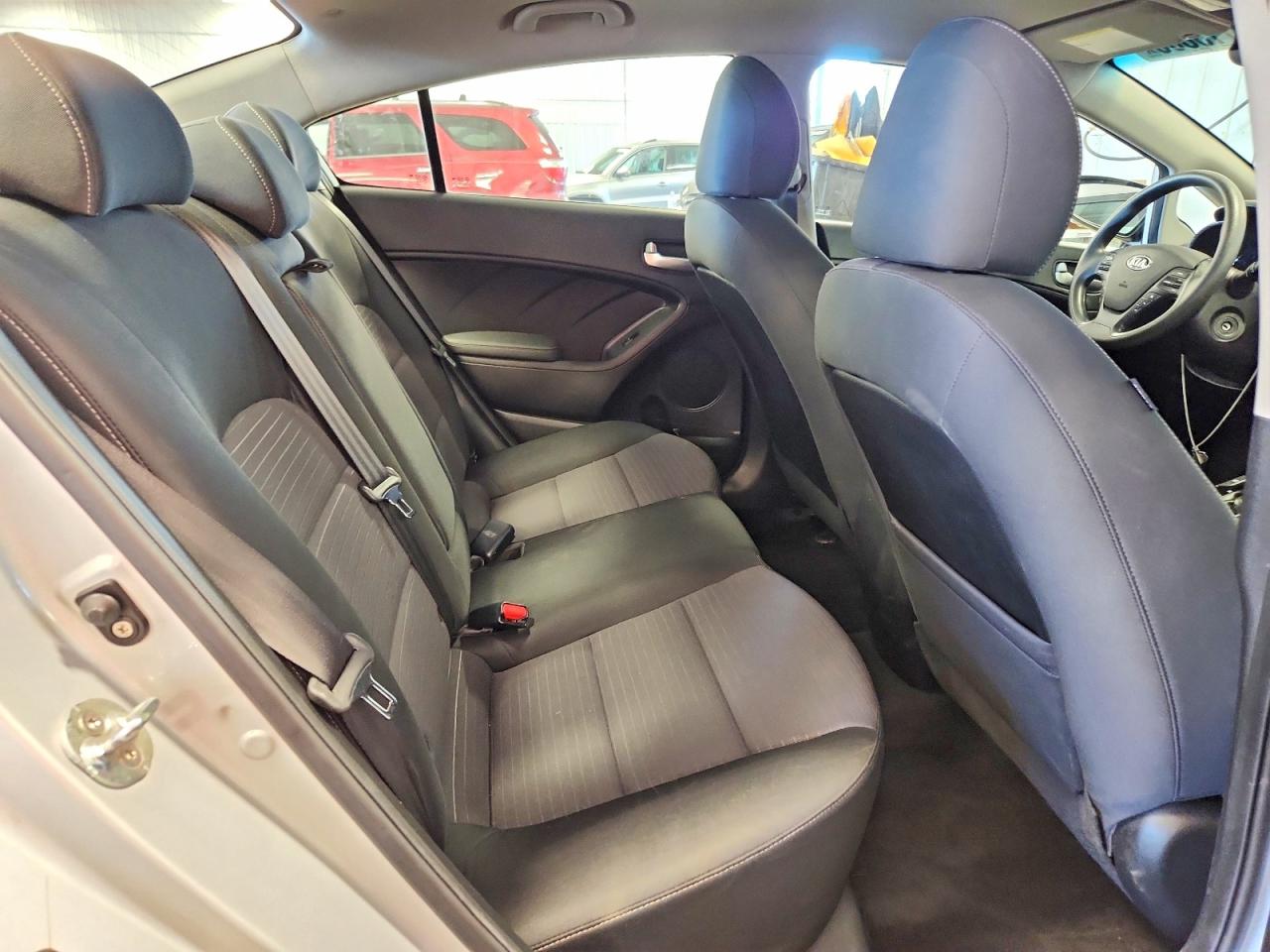 2017 KIA FORTE