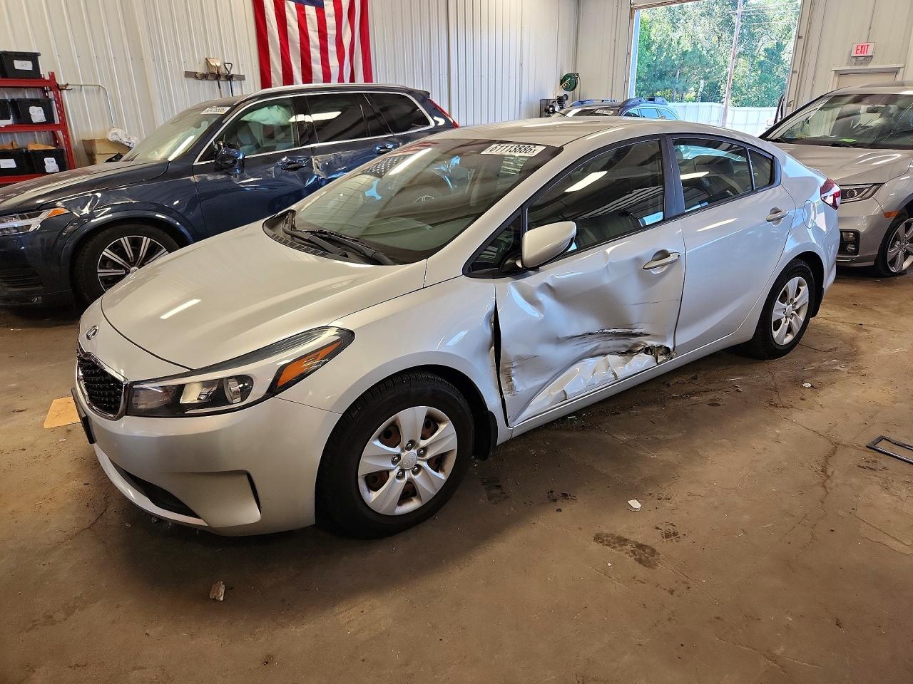 2017 KIA FORTE