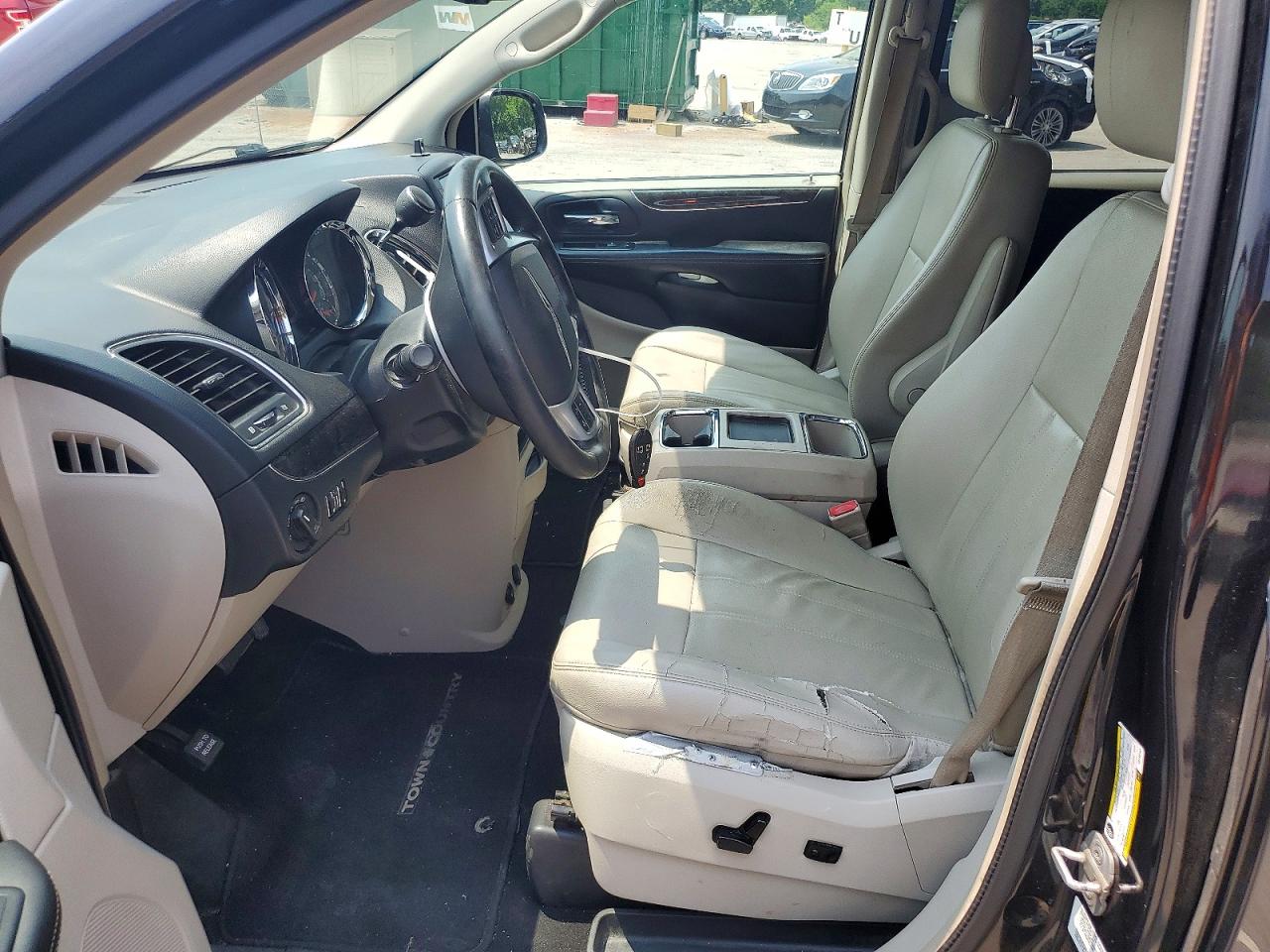 2013 CHRYSLER MINIVAN