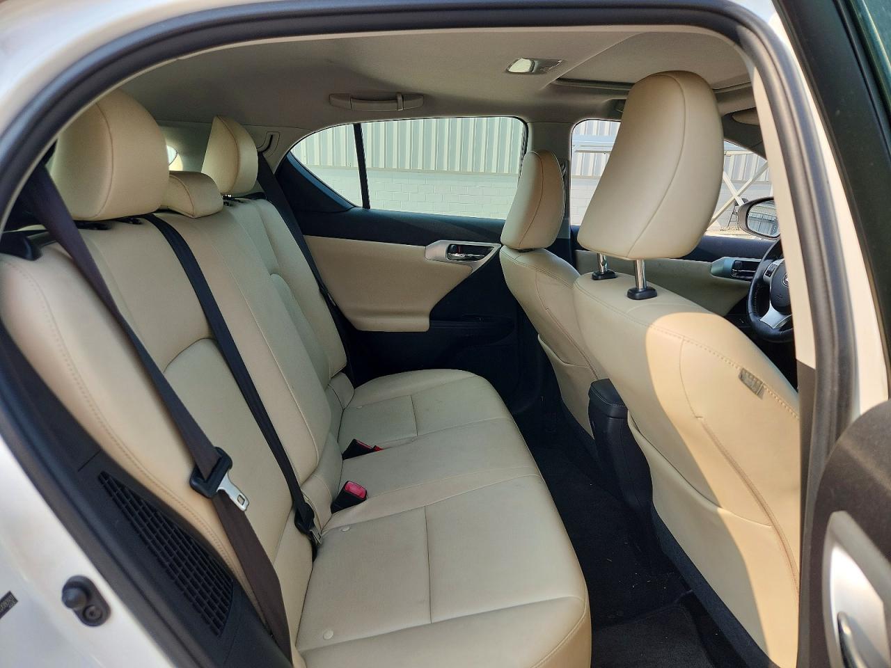 2012 LEXUS CT 200